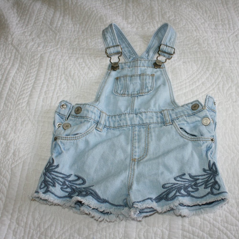 2/$20 Zara baby girl jean overall shorts 9 months